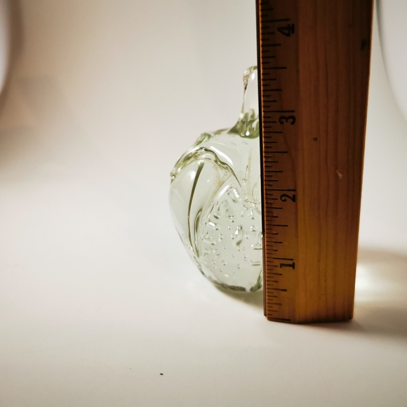 Vintage Clear Art Glass Strawberry Paper Weight - Picture 9 of 10